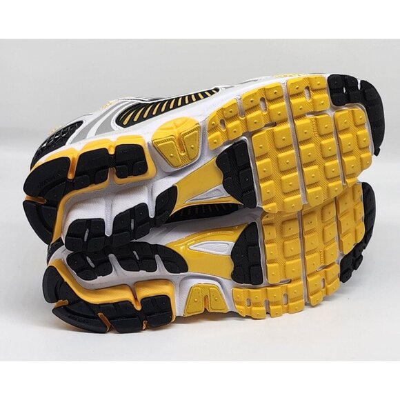 Nike Air Zoom Vomero 5 'University Gold' FB9149-002 - Picture 11 of 14